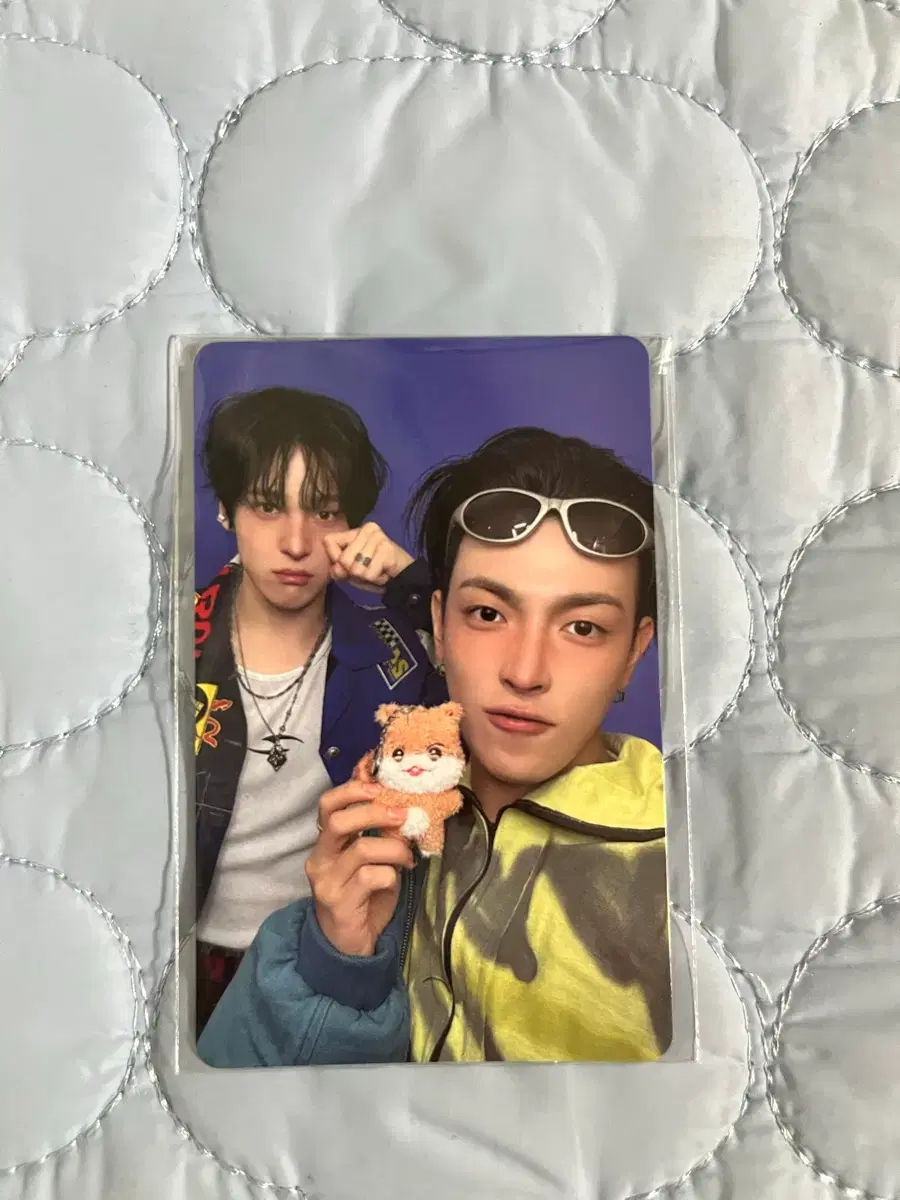 thumbnail-0